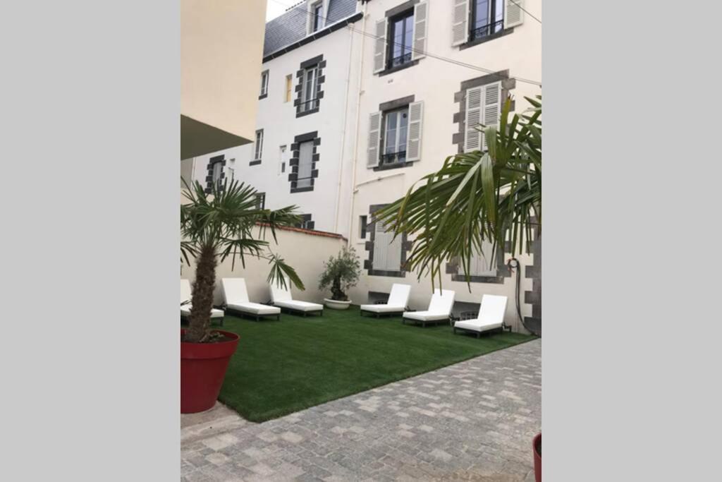 Appartamento RARE PETIT COCON F1 Calme possibilité jacuzzi hammam en sus Chamalières Esterno foto