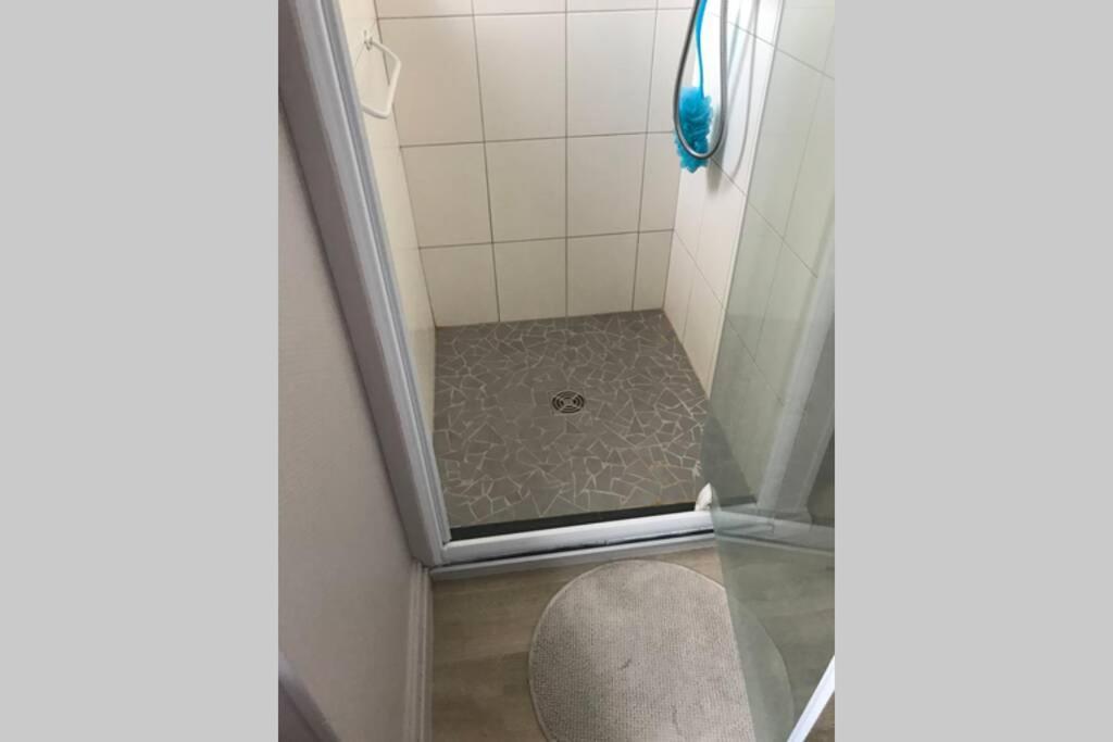 Appartamento RARE PETIT COCON F1 Calme possibilité jacuzzi hammam en sus Chamalières Esterno foto